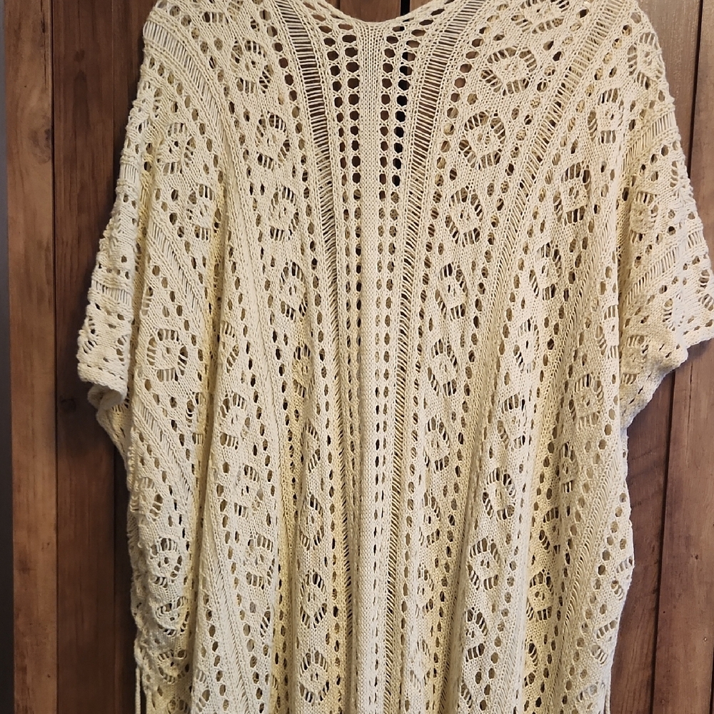 Beachy Boho Open-Knit Hollow Cutout Poncho/Cover-Up/Shawl Ribbon W/Tassel Tie 3X - Picture 7 of 7